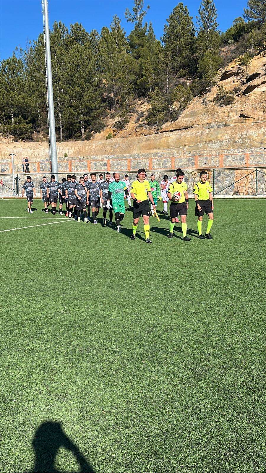 Menteşe Yerküpe Beşpınarspor Sahasında Fırtına Gibi Esti 1